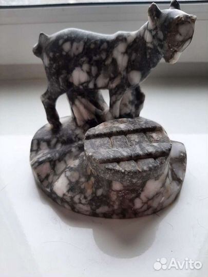 Старинная мраморная чернильница