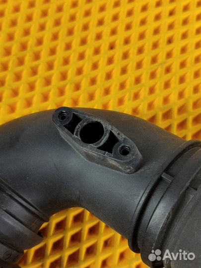 Патрубок интеркулера Bmw X1 E84 2.0 N20 2012