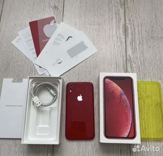 iPhone Xr, 64 ГБ