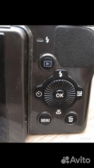 Зеркальный фотоаппарат nikon