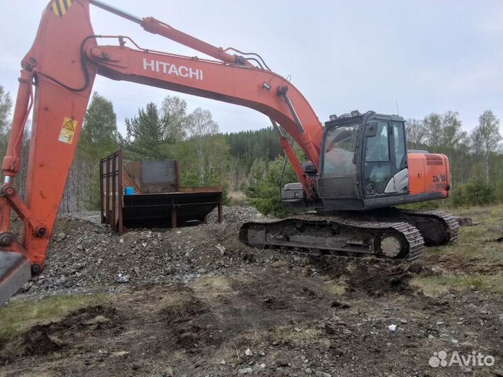 Гусеничный экскаватор Hitachi ZX200-5G, 2019