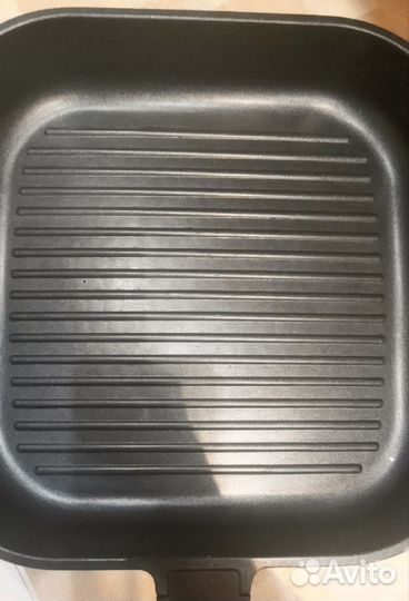 Сковорода гриль 29*29