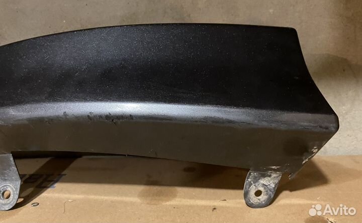 Накладки переднего бампера mitsubishi outlander 3