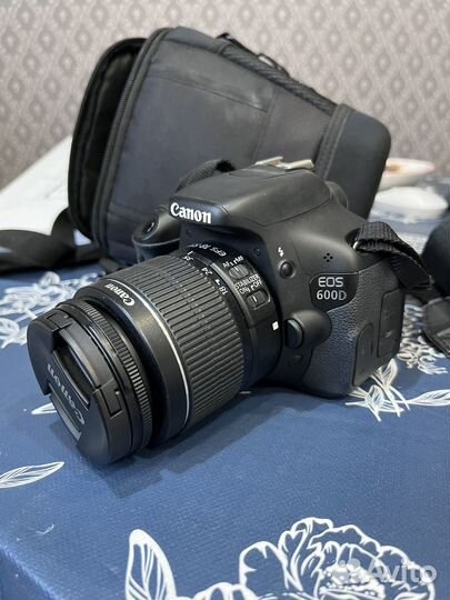 Зеркальный фотоаппарат canon 600d