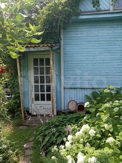 Дача 32,6 м² на участке 5,3 сот.