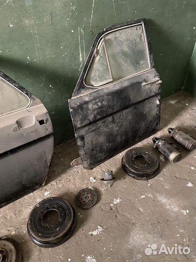 Запчасти на волгу газ 24