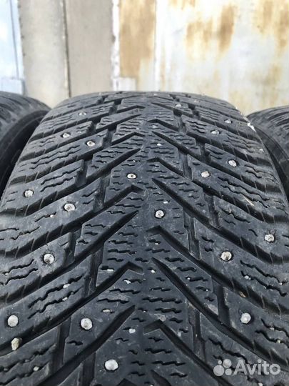 Nokian Tyres Hakkapeliitta 8 205/55 R16 94T