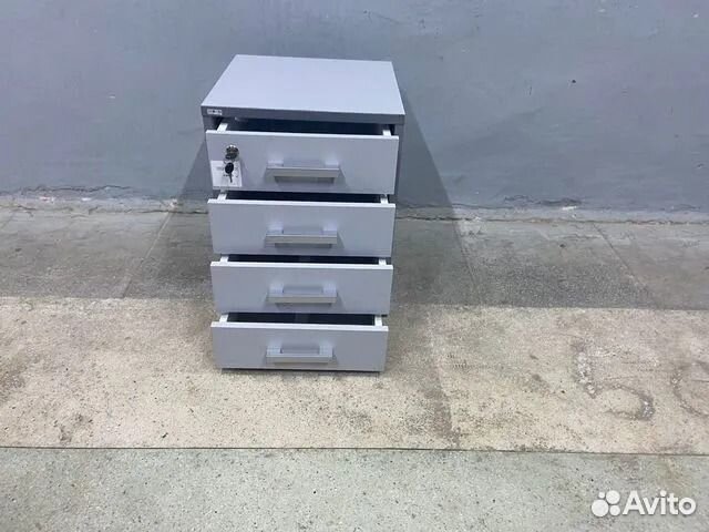 Тумба подкатная 4 ящика
