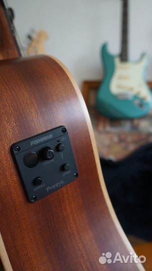 Электроакустическая Гитара Kremona M10E