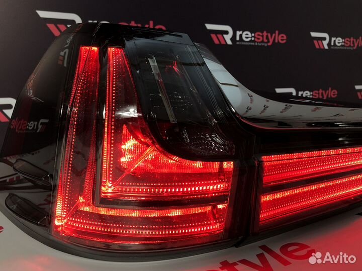 Стопы Lexus LX570 с 2016 Black Vision D1818