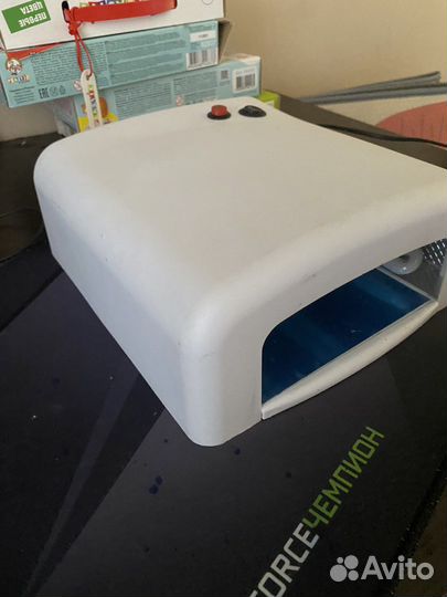 Лампа для ногтей