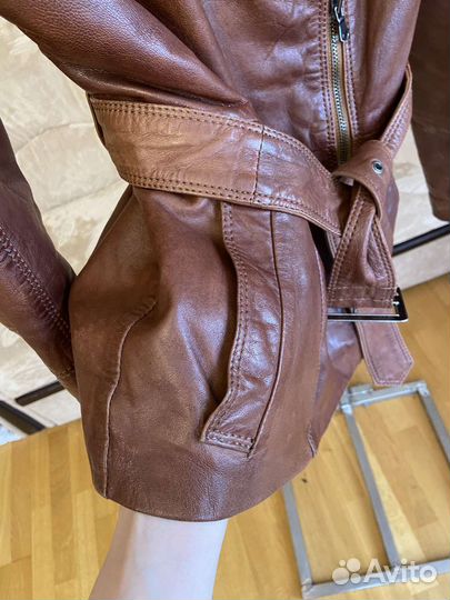 Женская куртка кожаная, косуха коричневая р.46-48