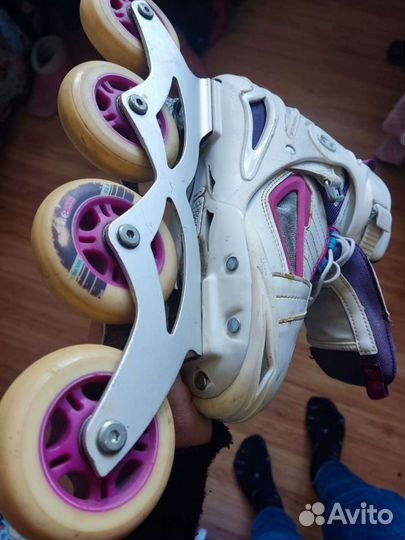 Роликовые коньки женские 38, 39