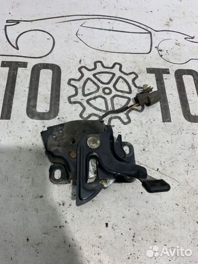 Замок капота Honda Accord 7/ CL9 K24A3 2007