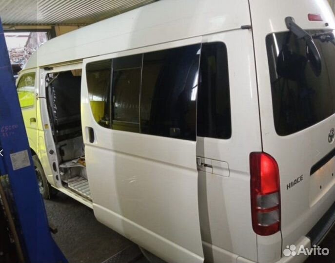 Датчик abs передний левый Toyota Hiace/Regius Ace