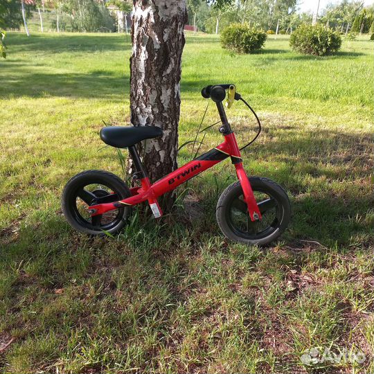 Беговел декатлон