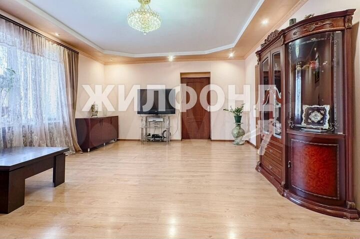 Дом 114,7 м² на участке 6 сот.