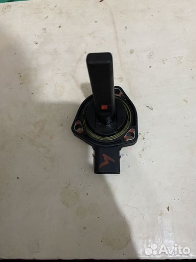 Датчик уровня масла BMW E60