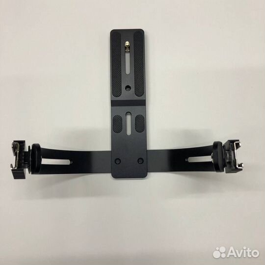 Кронштейн 018 для установки макровспышки на камеру