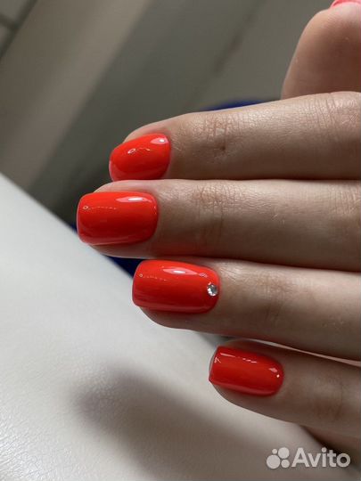 Маникюр и педикюр