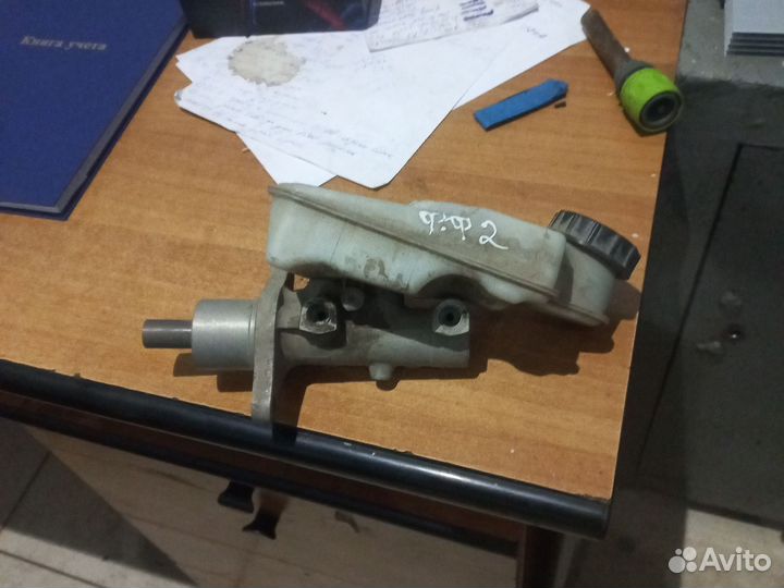 Главный тормозной цилиндр форд фокус 2 1.8