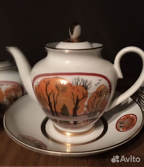 Сервизы чайные, кофейные, чашечки