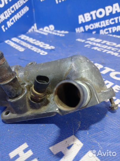 Корпус термостата Opel Vectra C седан Z22SE 2003
