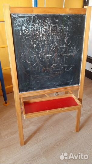 Доска для рисования маркером и мелом