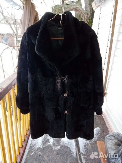 Шуба натуральная цигейковая