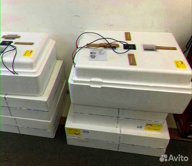 Инкубатор 77