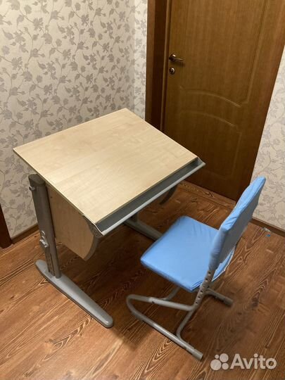 Растущая парта и стул