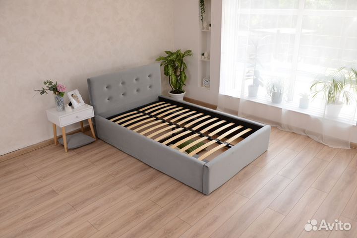 Кровать новая с матрасом 120х200