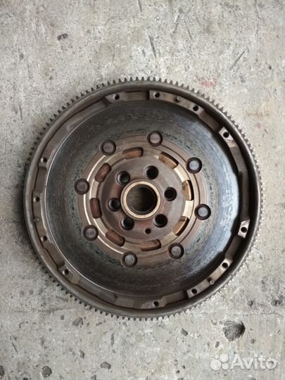 Маховик двухмассовый