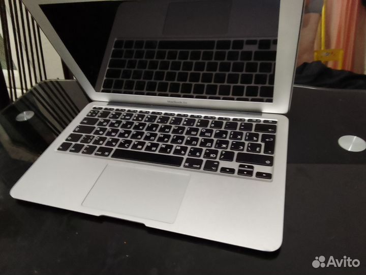 Apple MacBook Air 11