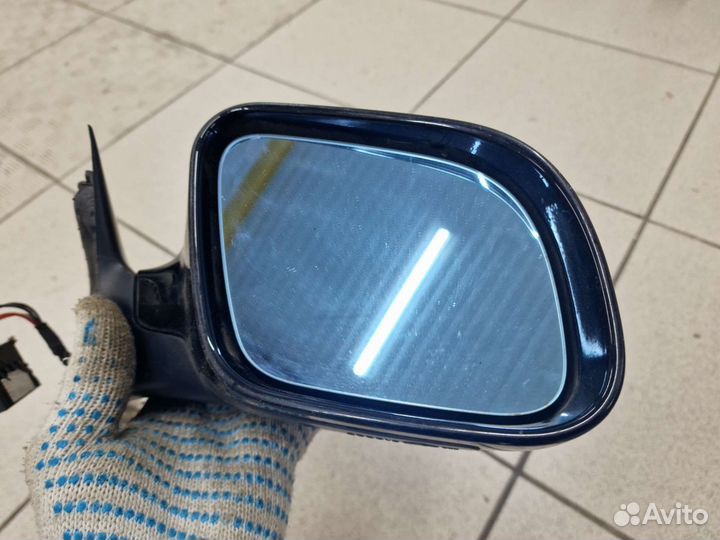 Зеркало наружнее правое малое Audi A4 B5
