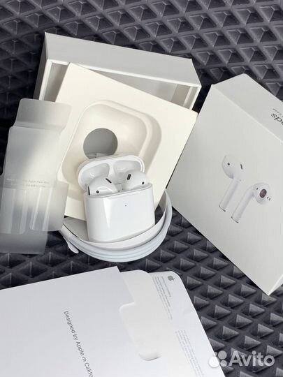 AirPods 2 premium + чехол