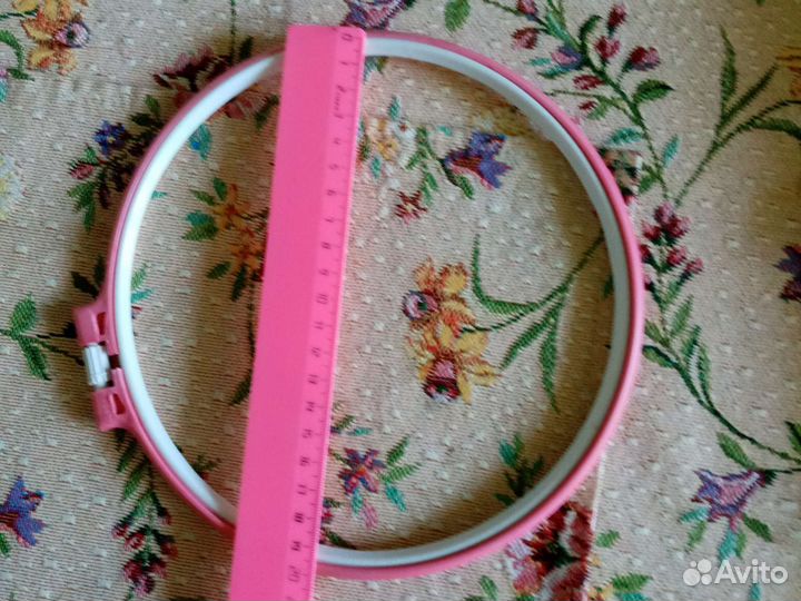 Пяльца для вышивания. Органайзер для мелочей СССР