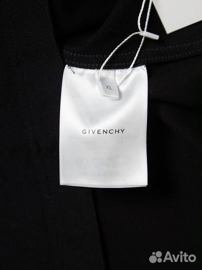 Поло Givenchy