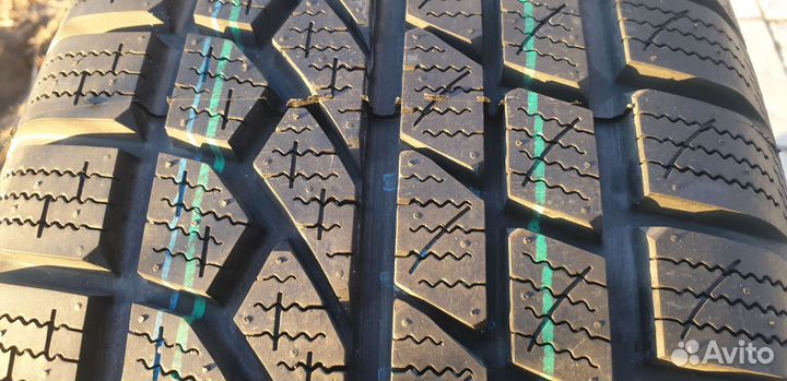 Toyo Snowprox S952 225/60 R17 99V