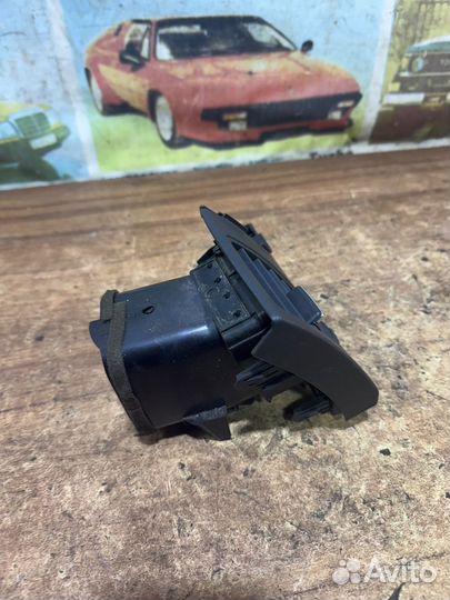 Дефлектор воздуха Тойота Королла E150