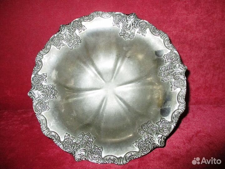 Вазочка Коллекц.Шикарная Старинная 20 см Европа