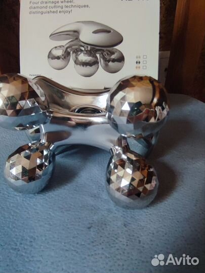 Массажëр для лица и тела