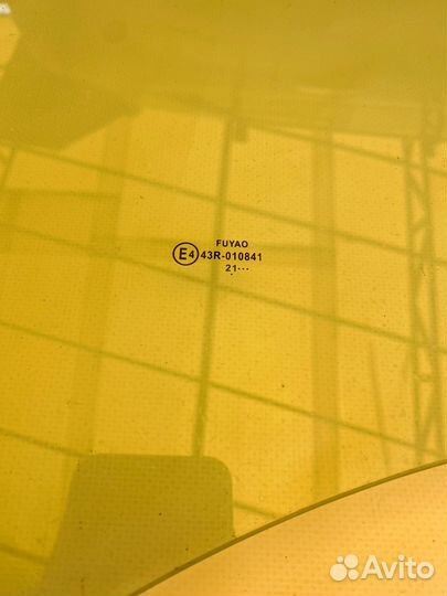 Стекло передней двери citroen jumpy 2021 г.в