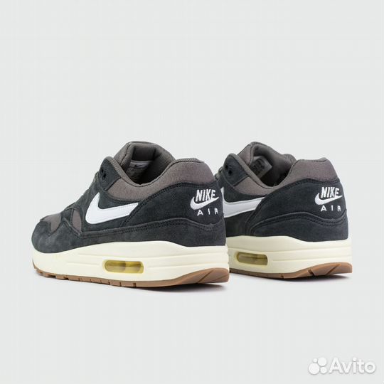 Кроссовки Nike Air Max 1