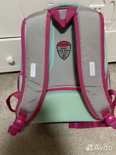 Рюкзак школьный для девочки новый