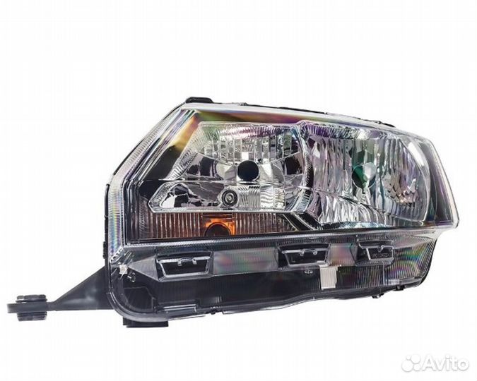 Фара левая Skoda Rapid (2012-2017)