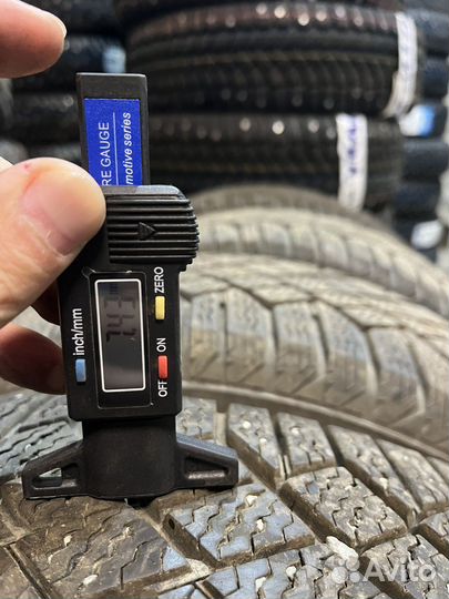 Continental ContiVikingContact 7 SUV 215/65 R17