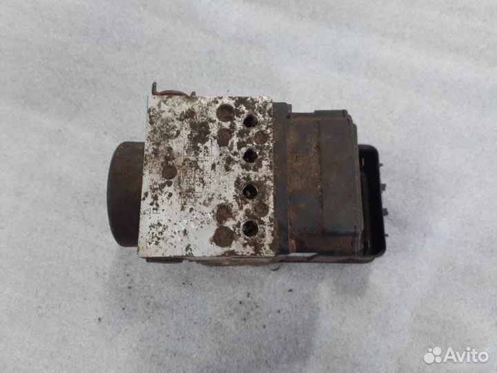 Блок ABS Nissan Maxima VQ30DE