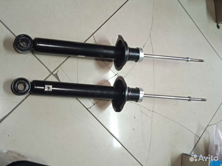 Амортизатор задний Hyundai Sonata EF 99-04