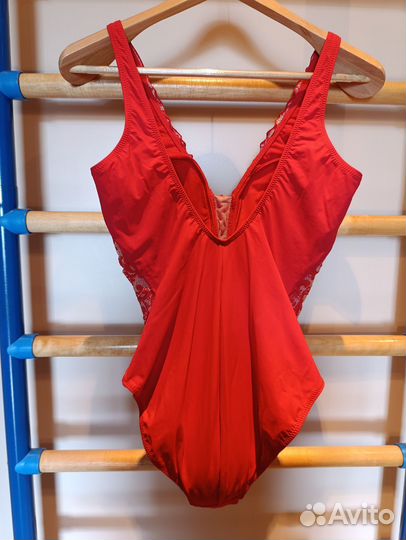 Купальник слитный р.48 производство Италия премиум